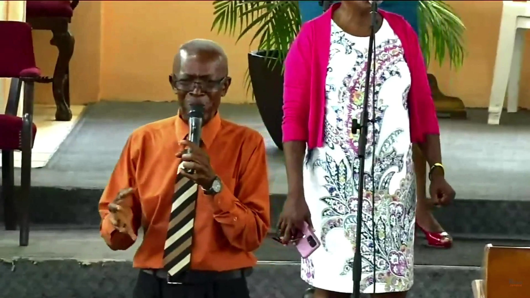 James Richards singing - Just to walk with him